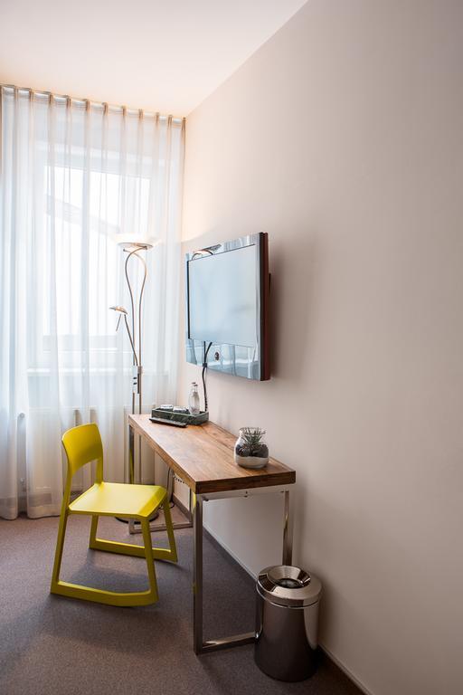 Hotel Anna Stendal Extérieur photo